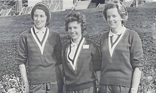 Miss Annie van Lanschot, Miss Anneke van Riemsdijk, Mrs. Roely Sauter